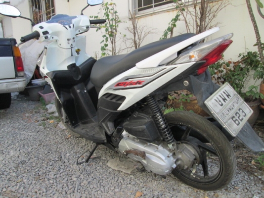 click110i คลิก110ไอ ราคาเบาๆ (14500)