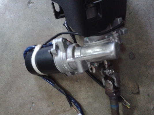 แกนวง+ชุดคอพวงมาลัย+มอเตอร์คุมแหรก โตโยต้านิววีออส