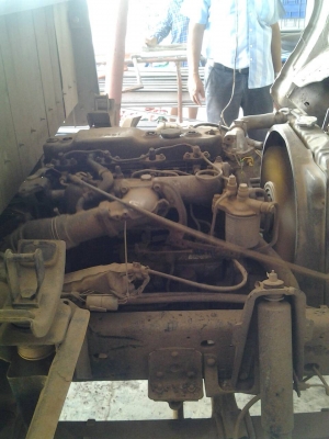 ขายรถ 6 ล้อ / ISUZU NPR 115 แรง / F หน้า F หลัง