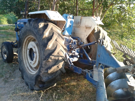 ขายรถไถ  ford 6600 เครื่อง  t6