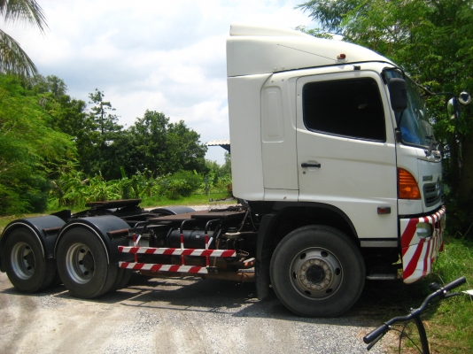 หัวลาก10ล้อ