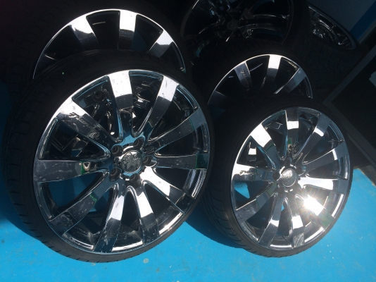 ขายแม็กซ์โครเมี่ยม ขอบ 20 5รู พร้อมยาง ACHILLES 265/30R20