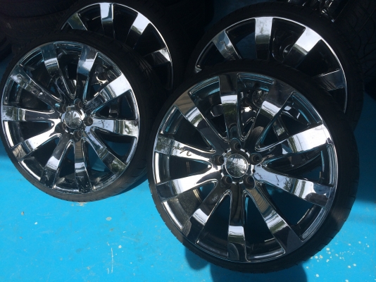 ขายแม็กซ์โครเมี่ยม ขอบ 20 5รู พร้อมยาง ACHILLES 265/30R20