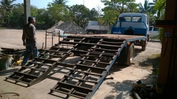 ขายเทนเลอร์ 6 ล้อ HINO KR360 หางพับไฮดรอริค เครื่อง EH100 150 แรงม้า คัสซีดี พาวเวอร์ ยางเต็ม ทะเบียนพร้อมโอนครับ