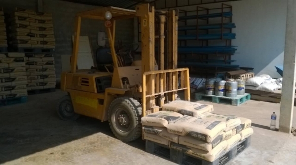 ขายรถฟอร์คลิฟพร้อมใช้ KOMATSU รุ่น FG20-7 ขนาด 2 ตัน รถใช้งานอยู่ทุกวัน ราคาต่อรองได้ครับ ขายรถฟอร์คลิฟพร้อมใช้ KOMATSU รุ่น FG20-7 ขนาด 2 ตัน รถใช้งานอยู่ทุกวัน ราคาต่อรองได้ครับ