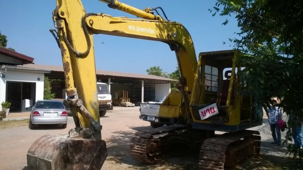 ขายแบคโฮ KOMATSU PC80 - 2 สภาพพร้อมใช้ ราคาต่อรองได้ครับ