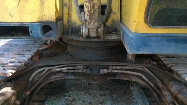 ขายแบคโฮ KOMATSU PC80 - 2 สภาพพร้อมใช้ ราคาต่อรองได้ครับ