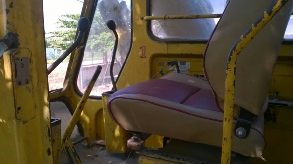 ขายแบคโฮ KOMATSU PC80 - 2 สภาพพร้อมใช้ ราคาต่อรองได้ครับ