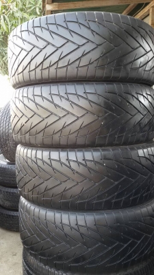 ยาง 265 40 22 ชุดล่ะ 6800