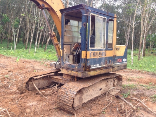 ขายรถแบคโฮ KOMATSU PC60-3 รถสวยพร้อมใช้งาน สนใจโทร.081-970-1072