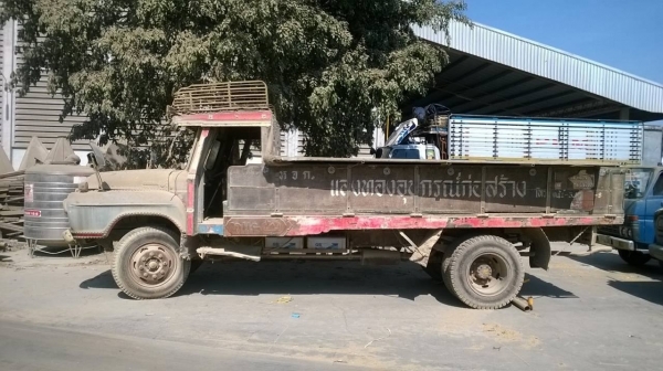 ขาย 6 ล้อหัวยาว เครื่อง DA120 คัสซีสวยตลอดเส้น ยางเต็ม ทะเบียนพร้อมโอน ราคาต่อรองได้ครับ