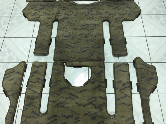 ขายพรมติดรถยนต์ Toyota รุ่น Granvia ปี 2000 รุ่นหน้ายักษ์ ขายพรมติดรถยนต์ Toyota รุ่น Granvia ปี 2000 รุ่นหน้ายักษ์