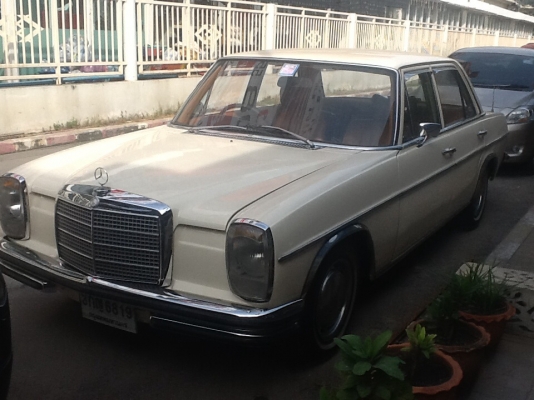 ขาย benz w115/8