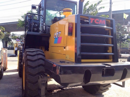 รถตักล้อยาง TCM L27