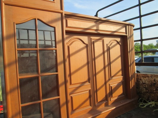 เคาน์เตอร์บาร์หน้าหินอ่อน   สภาพสวยๆ  โชว์ได้ทุกอย่าง