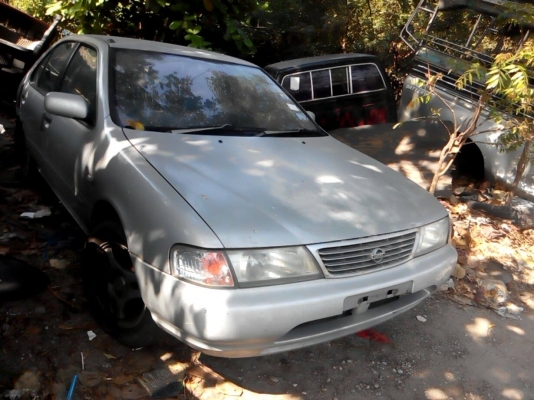 ขายอ่ะไหล่ นิสสัน ซันนี่ B14 คับ