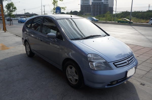 HONDA STREEM ปี 2005 ขายรถสวย ARIBAG คู่หน้า ระบบเบรค ABS เครื่องเดิมวิ่งดี ช่วงล่างแน่น แอร์เย็นๆ กระจกไฟฟ้า พวงมาลัยพาวเวอร์ ล้อ MAX เบาะสภาพีดีเยี่ยม สีสวย ภายในสภาพสวย รถพร้อมใช้งาน จัดไฟแนนได้