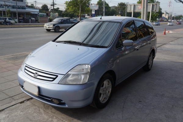 HONDA STREEM ปี 2005 ขายรถสวย ARIBAG คู่หน้า ระบบเบรค ABS เครื่องเดิมวิ่งดี ช่วงล่างแน่น แอร์เย็นๆ กระจกไฟฟ้า พวงมาลัยพาวเวอร์ ล้อ MAX เบาะสภาพีดีเยี่ยม สีสวย ภายในสภาพสวย รถพร้อมใช้งาน จัดไฟแนนได้