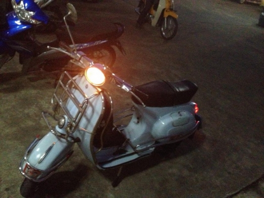 ขาย Vespa 90 Racer ทะเบียนโอน