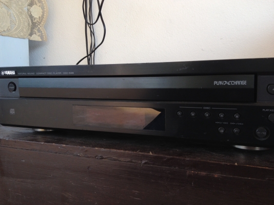 ขายเครื่องเล่น cd yamaha cdc585 ขายเครื่องเล่น cd yamaha cdc585