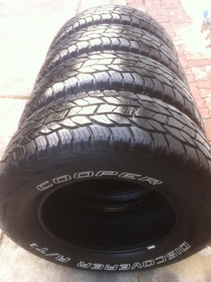 ขายยาง cooper at3 265/65/17 ปี12
