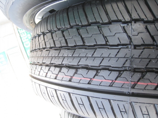 ขายล้อแม็กป้ายแดง nissan x-trail 18" พร้อมยางปี14 สนใจติดต่อเล็กคลองสามครับ 081-3747940