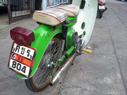 ขาย c 100 เครื่องสตาร์ทมือ  มีทะเบียนแท้ ส่งได้ทั่วไทย