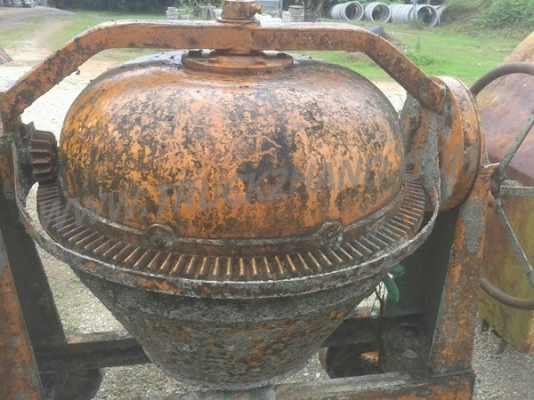 ขายยกชุด อุปกรณ์แบบทำท่อ  อุปกรณ์แบบทำถนนคอนกรีต  อุปกรณ์แบบทำเสา