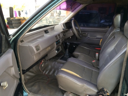 ขายกระบะตอนเดียว ISUZU Spark EX เดิมๆบางๆ พร้อมใช้งานราคาเบาๆ ครับ ขายกระบะตอนเดียว ISUZU Spark EX เดิมๆบางๆ พร้อมใช้งานราคาเบาๆ ครับ