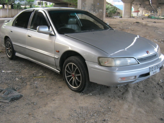 ฮอนด้าแอคคอดไฟท้ายก้อนเดียว ปี95 แก๊สหัวฉีด55000