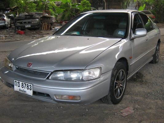 ฮอนด้าแอคคอดไฟท้ายก้อนเดียว ปี95 แก๊สหัวฉีด55000