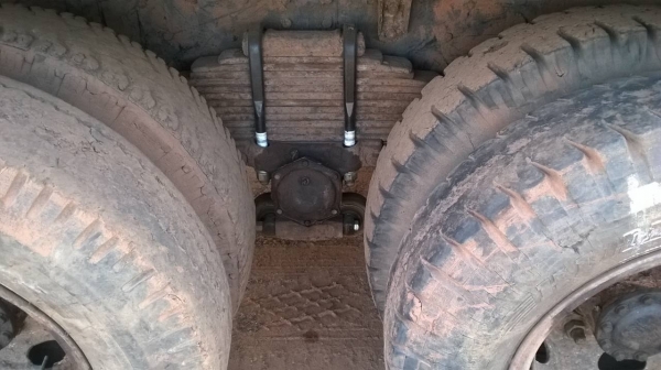 ขาย 10 ล้อ 2 เพลาดั้ม FM3H เครื่องเดิม HO7D 195 แรงม้า คัสซีสวยตลอดเส้น เกียร์เดิม สโลว์เดิม ช่วงล่างเช็คใหม่แล้ว ราคาต่อรองได้ครับ