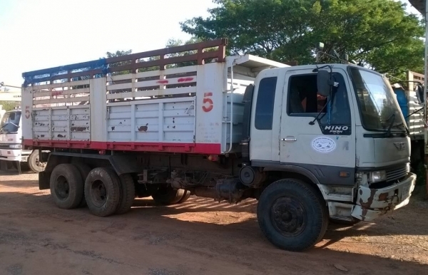 ขาย 10 ล้อ 2 เพลาดั้ม FM3H เครื่องเดิม HO7D 195 แรงม้า คัสซีสวยตลอดเส้น เกียร์เดิม สโลว์เดิม ช่วงล่างเช็คใหม่แล้ว ราคาต่อรองได้ครับ