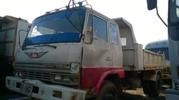 ขาย 6 ล้อดั้มยาง 900 HINO KL300 เครื่อง EH100 150 แรงม้า คัสซีสวย วางหัว F18 ทะเบียนพร้อมโอน ราคาต่อรองได้ครับ ขาย 6 ล้อดั้มยาง 900 HINO KL300 เครื่อง EH100 150 แรงม้า คัสซีสวย วางหัว F18 ทะเบียนพร้อมโอน ราคาต่อรองได้ครับ