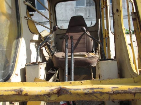 ขายรถแบคโฮ KOMATSU PC120-2 ขายรถแบคโฮ KOMATSU PC120-2