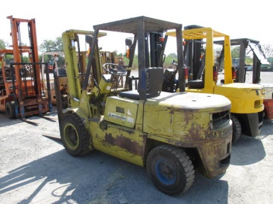 ขายรถ FORK LIFT  ยี่ห้อ MITSUBISHI  FD30