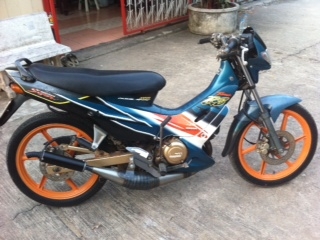 เทน่า สเปเชี่ยลเครื่องทอง