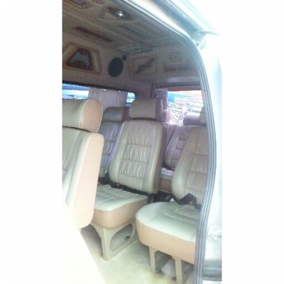 รถตู้ นิสสัน เออร์แวน ปี05 แต่งVIP รถตู้ นิสสัน เออร์แวน ปี05 แต่งVIP