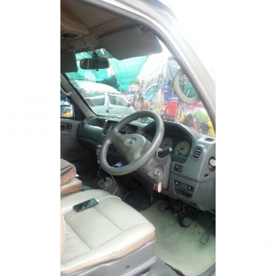 รถตู้ นิสสัน เออร์แวน ปี05 แต่งVIP รถตู้ นิสสัน เออร์แวน ปี05 แต่งVIP