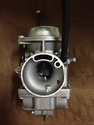 ขายคาบู 150 CC.made in japan ขนาดคอหลีดเท่า N-pro สภาพพร้อมใช้งาน ราคา 600 บาทพร้อมส่งครับ