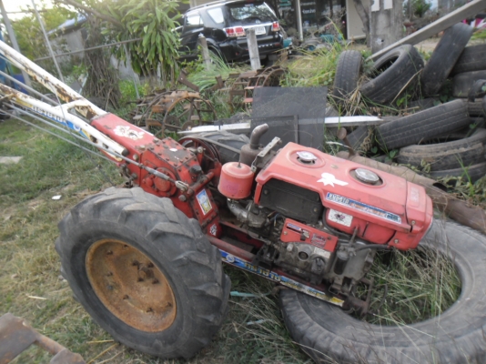 บิ๊กจฺิ๋ว สามเกียร์เบรคนอก-เครื่องคูโบต้าET95เก่าเก็บ