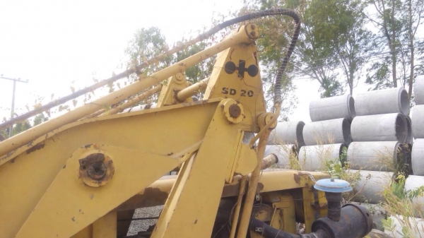 ขายรถตัก Komutsu SD 20 สีเดิม โครงสร้างสวยไม่หักไม่ร้าว โทรติดต่อได้ 24 ช.ม ครับ ขายรถตัก Komutsu SD 20 สีเดิม โครงสร้างสวยไม่หักไม่ร้าว โทรติดต่อได้ 24 ช.ม ครับ