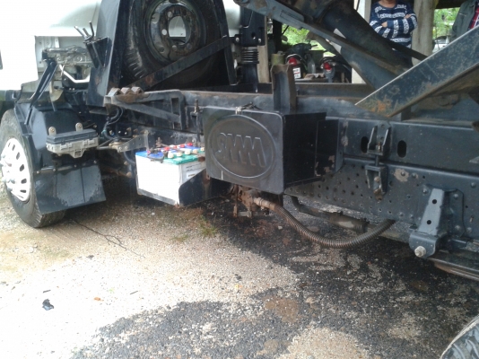 ขายรถบรรทุก6ล้อดั้ม NPR150 ( ด่วนๆเจ้าของลดราคาเหลือ 800,000 )