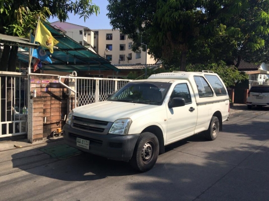 ขาย isuzu d-max  ปี04 พร้อมใช้สีสวยเครื่อง 1JZ เเก๊ส LPG ลงเล่มเรียบร้อยใช้ได้สองระบบเเก๊ส+น้ำมัน ราคาถูก โทร. 094-1050225