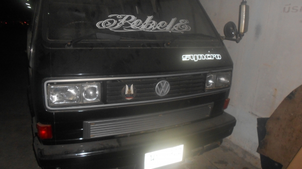 รถตู้โฟล์ค