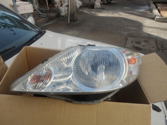 ขายไฟหน้าฮอนดัา รุนแมงสาบ (ซิตี้)