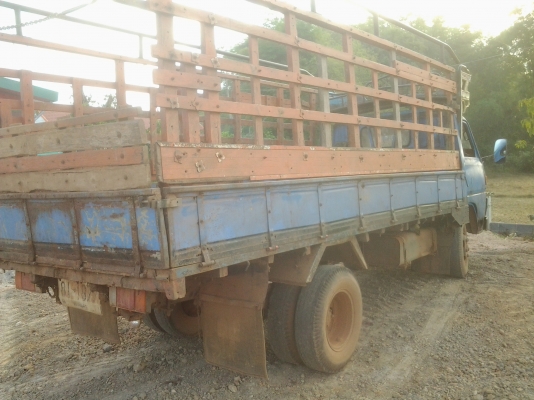 MITSUBISHI  6  ล้อล่อง