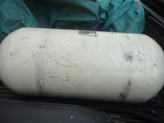 ขวยถังเอ็นจีวี ถัง100 ลิตร