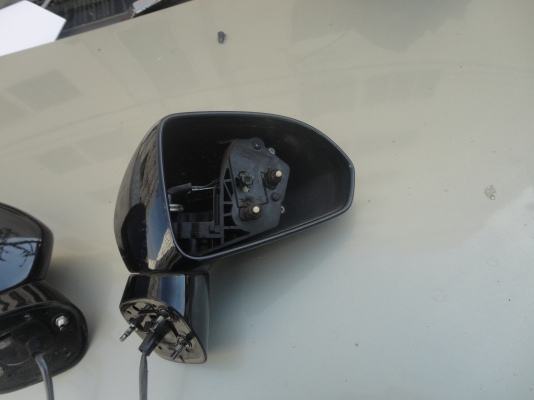 ขายไฟท้ายฮอนด้าแจ๊ส แลกระจกมองข้าง ขายไฟท้ายฮอนด้าแจ๊ส แลกระจกมองข้าง