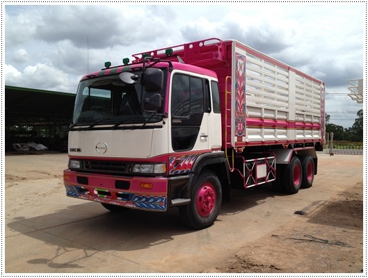 ขาย HINO PROFIA เครื่อง P11C 320  แรงม้าระบบน้ำมัน เครื่องดีคัชซีสวย กระบะคอกสูง รถเหมือนใหม่ป้ายแดง กระบะ ยาว 6.00 เมตร กว้าง 2.50 เมตร สูง 2.20 เมตร รถสวยๆมากต้อนรับปีใหม่ราคาไม่แพง